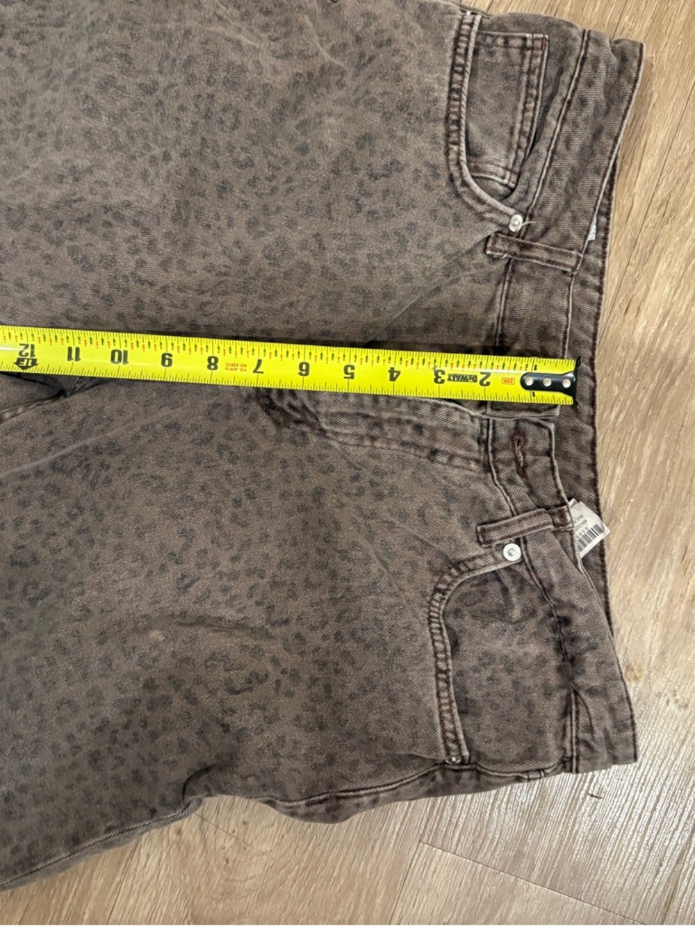 Zara Brown Leopard-Print Wide Leg Jeans - Picture 7 of 9